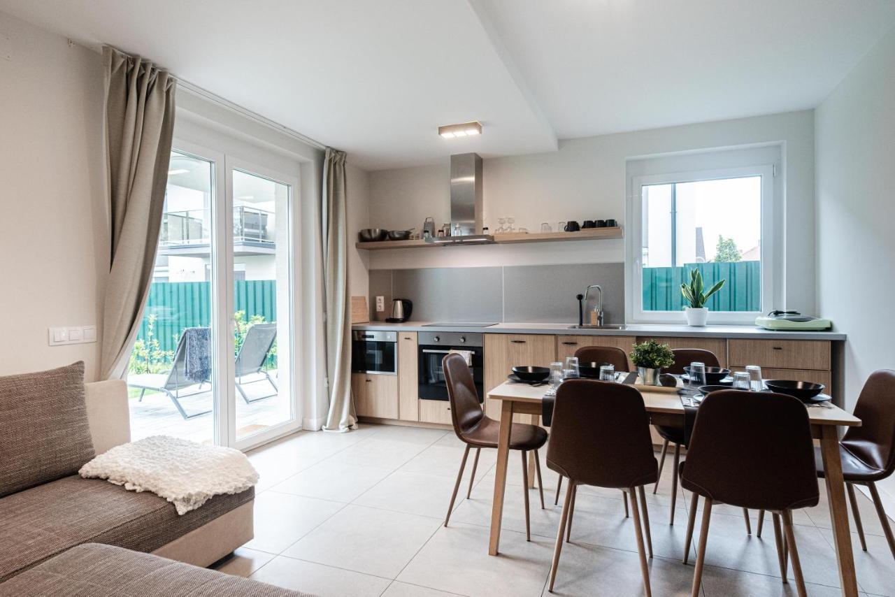 Oak Residents Siofok Apartment Luaran gambar